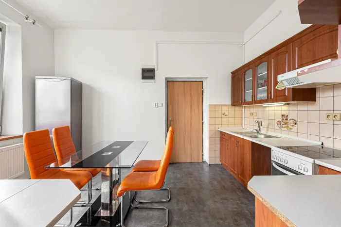 Prodej bytu 3+1, Dvůr Králové nad Labem, Heydukova, 66 m2