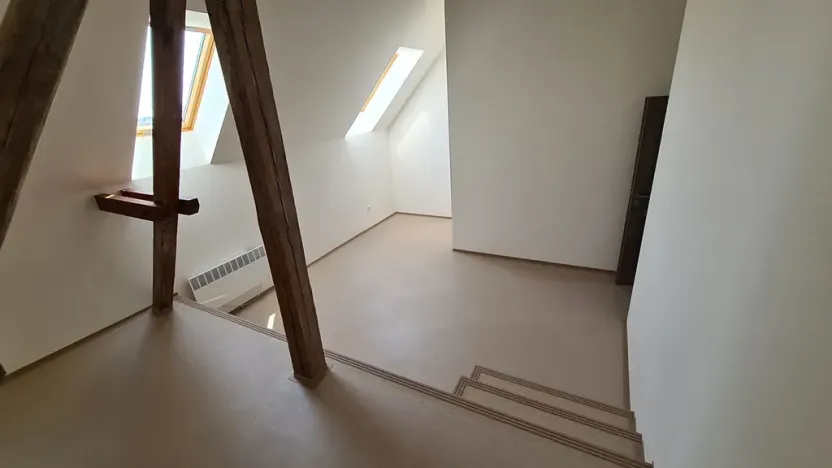 Pronájem kanceláře, Milovice, ČSA, 12 m2