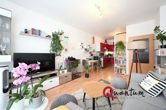 Pronájem bytu 2+kk, Praha - Řeporyje, Dělená, 56 m2