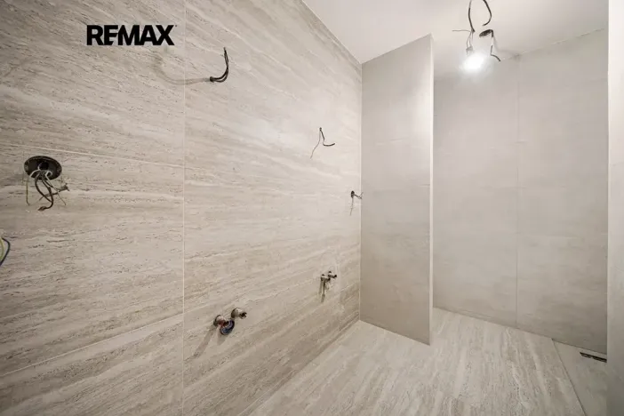 Prodej bytu 3+kk, Moravany, Květná, 79 m2