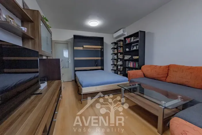 Prodej bytu 2+1, Hodonín, Sídlištní, 52 m2