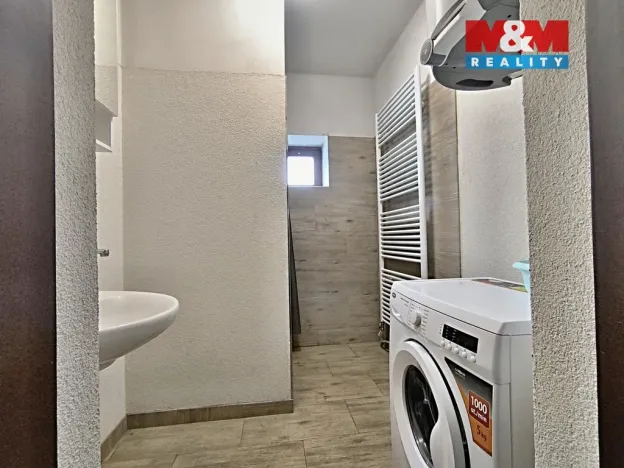 Prodej výrobních prostor, Bořetín, 1393 m2