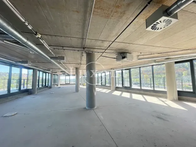 Pronájem kanceláře, Praha - Smíchov, Strakonická, 263 m2