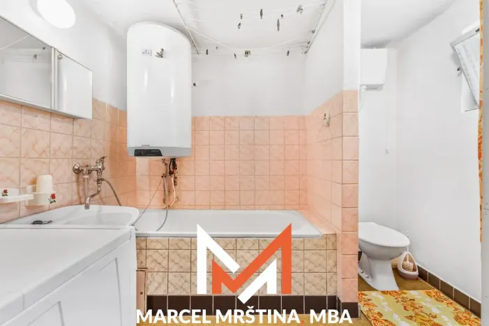 Prodej rodinného domu, Nové Město nad Metují - Krčín, Dobrušská, 160 m2