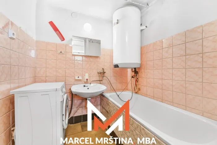 Prodej rodinného domu, Nové Město nad Metují - Krčín, Dobrušská, 160 m2