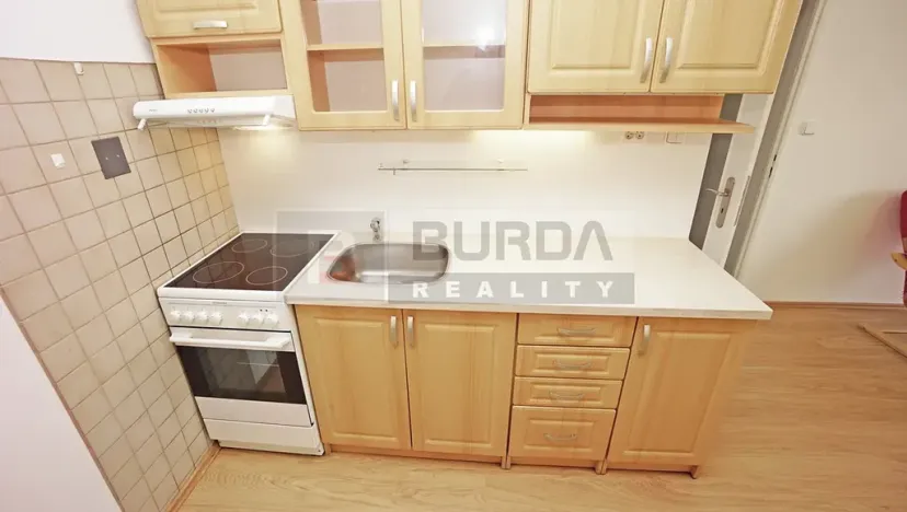 Pronájem bytu 2+kk, Neratovice, 43 m2