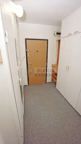 Pronájem bytu 2+kk, Neratovice, 43 m2