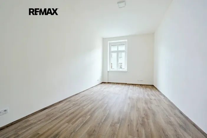 Pronájem bytu 2+1, Plzeň, Koterovská, 82 m2