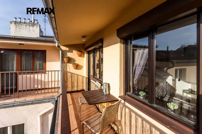 Pronájem bytu 2+kk, Praha - Vinohrady, Balbínova, 67 m2