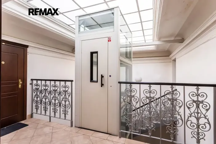 Pronájem bytu 2+kk, Praha - Vinohrady, Balbínova, 67 m2