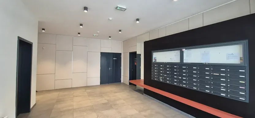 Pronájem bytu 2+kk, Praha - Modřany, Komořanská, 50 m2