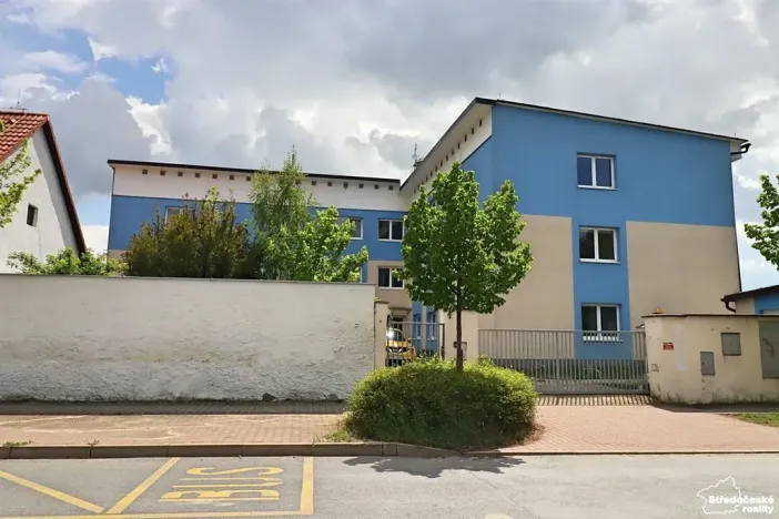 Pronájem bytu 1+kk, Praha - Újezd nad Lesy, Staroújezdská, 35 m2