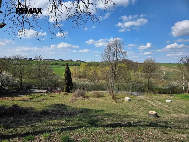 Prodej komerčního pozemku, Hřebeč, 1670 m2