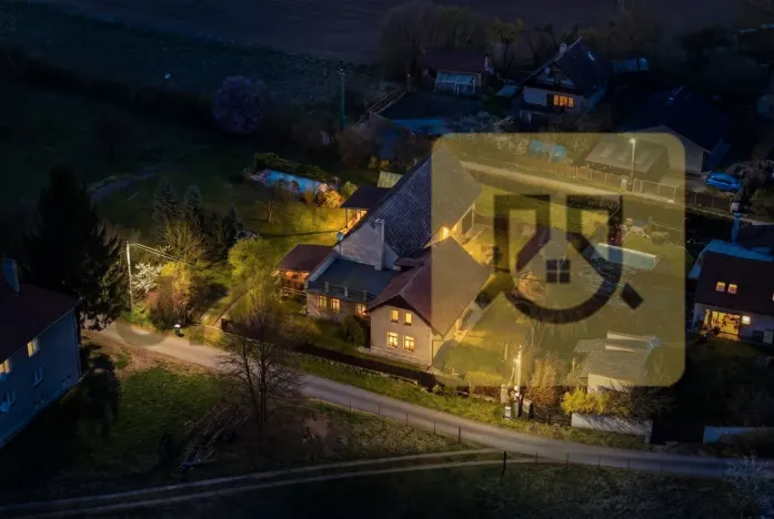 Prodej rodinného domu, Lhotka, 184 m2