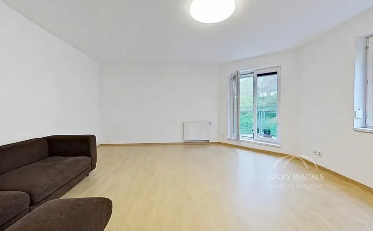 Pronájem bytu 1+kk, Praha - Libeň, Budilova, 41 m2