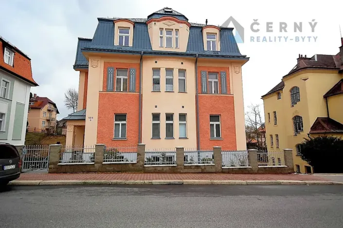 Pronájem bytu 2+kk, Liberec, Zborovská, 70 m2