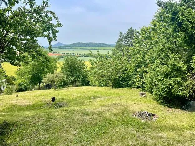 Pronájem zahrady, Žitenice, 611 m2