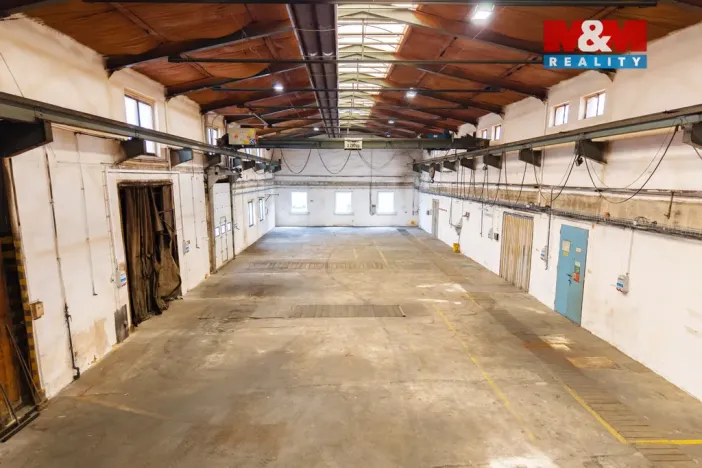 Pronájem výrobních prostor, Domažlice - Bezděkovské Předměstí, Masarykova, 770 m2