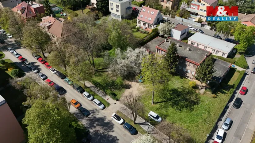 Prodej pozemku pro bydlení, Praha, Troilova, 591 m2