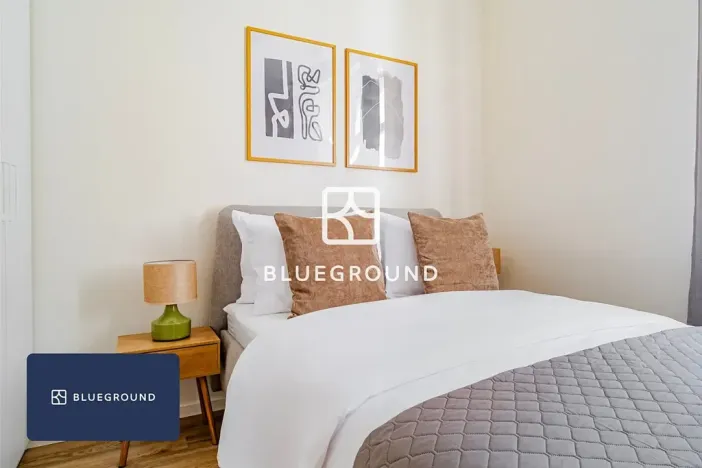 Pronájem bytu 1+kk, Praha - Bubeneč, Veletržní, 28 m2