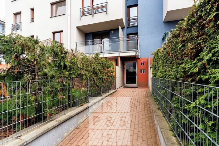 Pronájem bytu 2+kk, Praha - Vysočany, Jana Přibíka, 62 m2