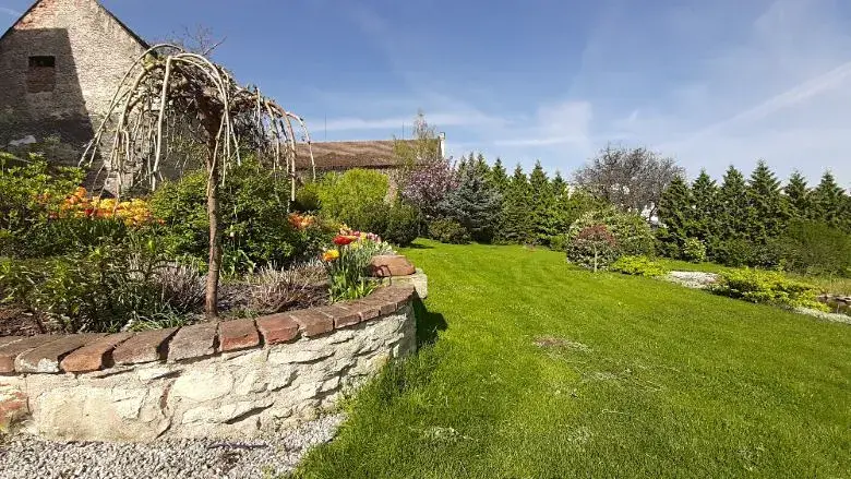 Prodej rodinného domu, Cvrčovice, 168 m2