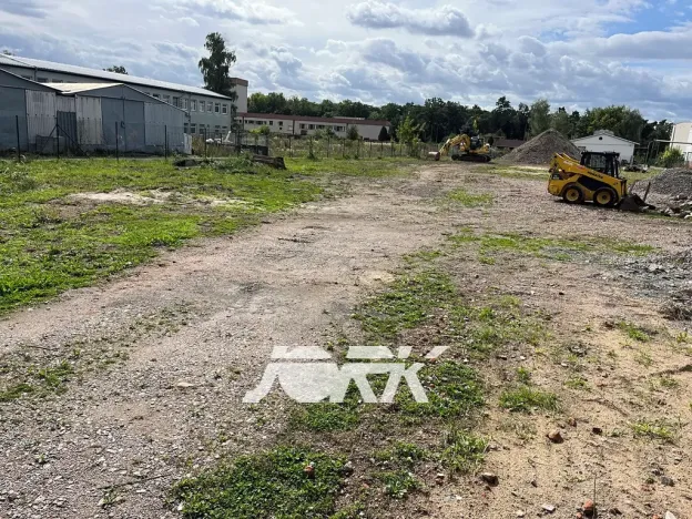 Prodej komerčního pozemku, Pardubice, 2885 m2