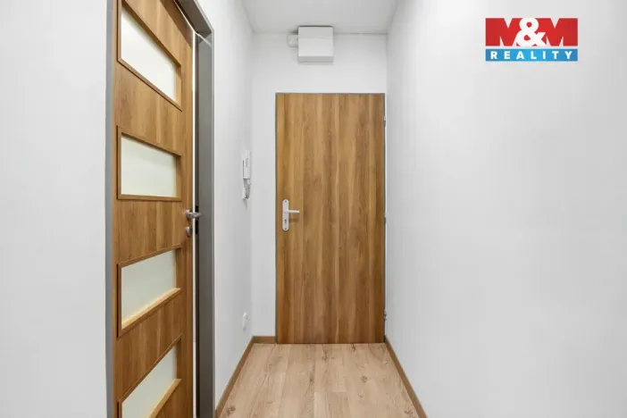 Prodej bytu 1+kk, Jablonec nad Nisou, Anenské náměstí, 20 m2