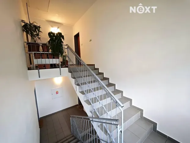 Pronájem bytu 2+kk, Trutnov, Vězeňská, 69 m2