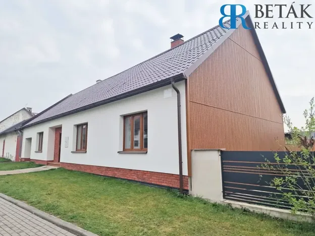 Prodej rodinného domu, Radslavice, Na Návsi, 160 m2