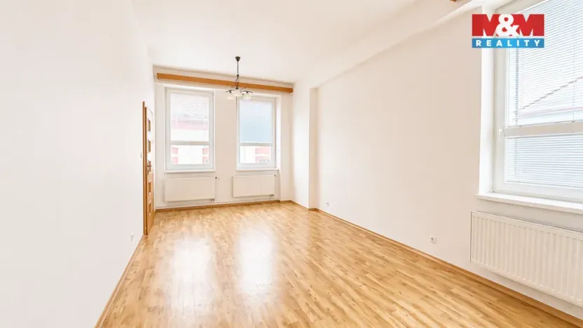 Pronájem atypického bytu, Lenešice, 171 m2