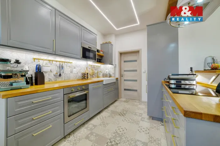 Pronájem bytu 3+kk, Mariánské Lázně - Úšovice, Dobrovského, 80 m2