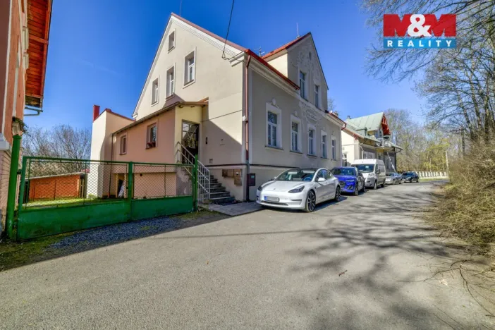 Pronájem bytu 3+kk, Mariánské Lázně - Úšovice, Dobrovského, 80 m2