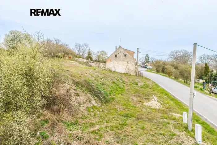 Prodej pozemku pro bydlení, Slaný, 778 m2