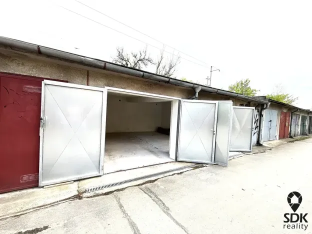 Prodej garáže, Brno, Sazenice, 34 m2