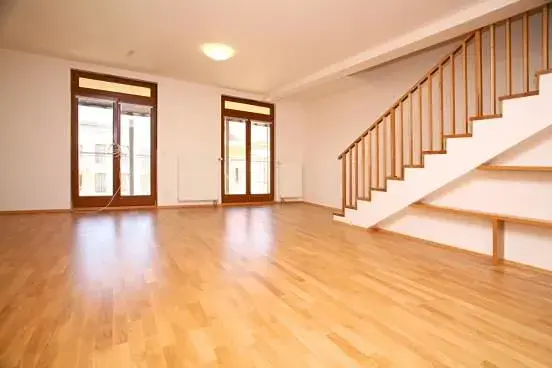 Pronájem bytu 5+1, Praha - Smíchov, Štefánikova, 168 m2