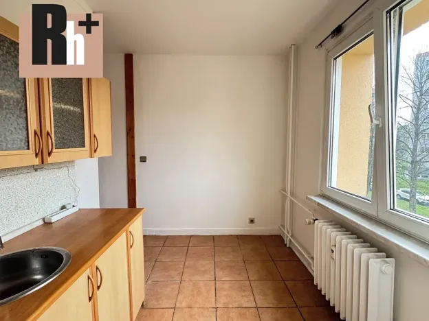 Prodej bytu 2+1, Ostrava, U Lesa, 52 m2