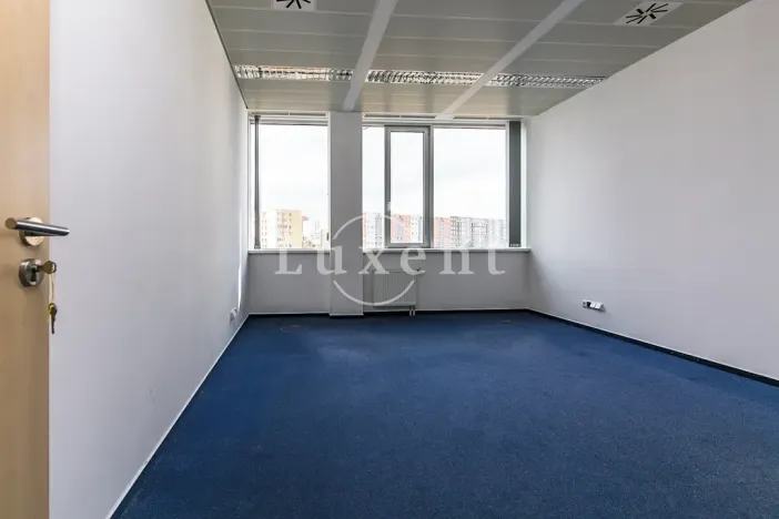 Pronájem kanceláře, Praha - Jinonice, Pekařská, 393 m2