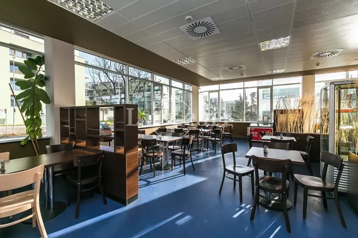 Pronájem kanceláře, Praha - Jinonice, Pekařská, 393 m2