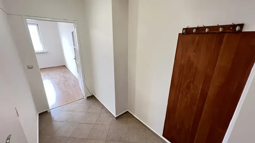 Pronájem bytu 1+kk, Praha - Nusle, Na Pankráci, 33 m2