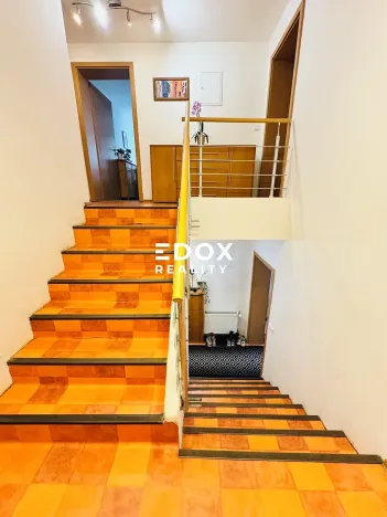 Prodej rodinného domu, Benešov, Bezručova, 200 m2