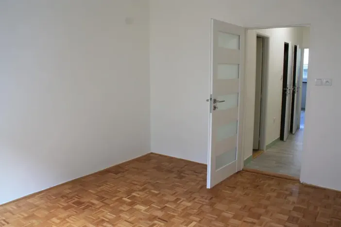 Pronájem bytu 1+1, Zlín, Zarámí, 37 m2