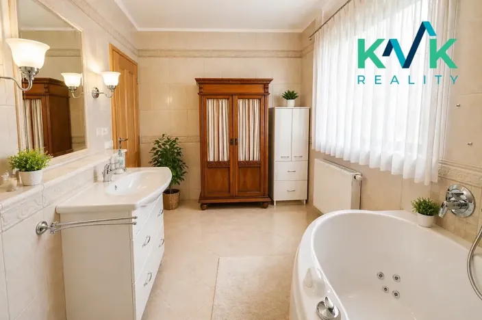 Prodej rodinného domu, Karlovy Vary, K Letišti, 250 m2