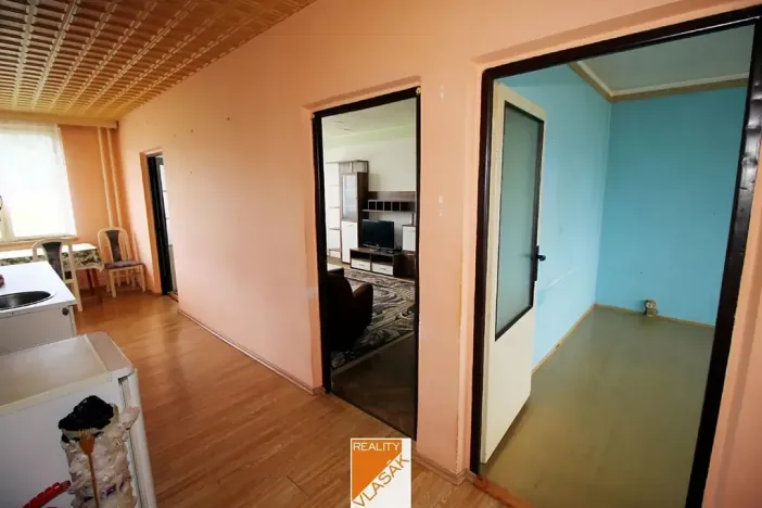 Prodej bytu 2+1, Klášterec nad Ohří, Jana Ámose Komenského, 68 m2