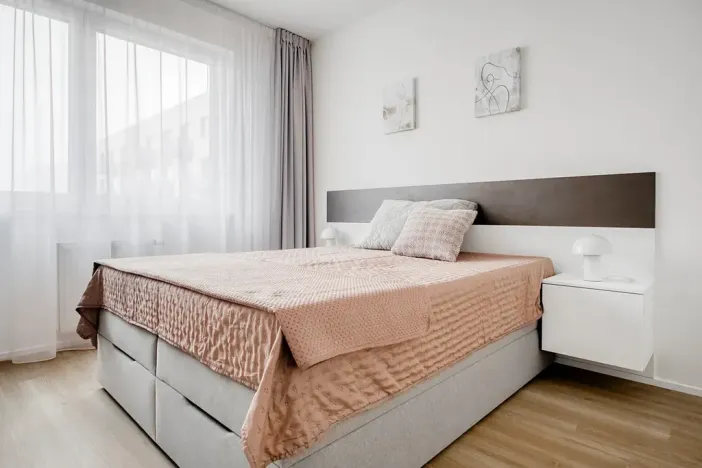 Pronájem bytu 3+kk, Praha - Vysočany, Hindlova, 62 m2