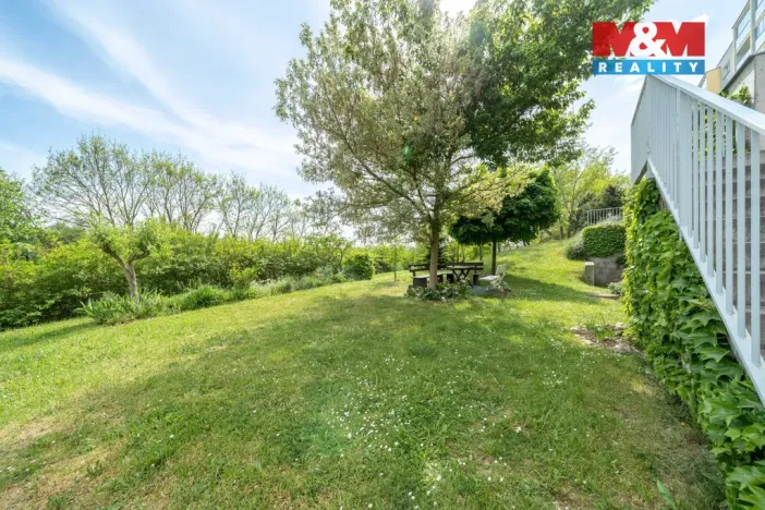 Pronájem bytu 1+kk, Plzeň - Skvrňany, Waltrova, 50 m2