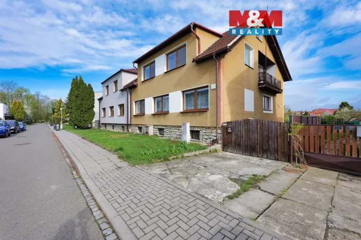 Prodej rodinného domu, Olomouc - Nemilany, Sportovní, 245 m2
