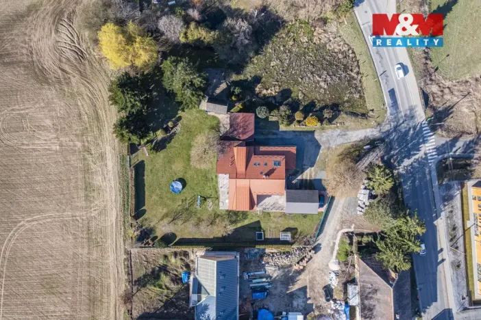 Prodej rodinného domu, Sulice - Želivec, Hlavní, 374 m2