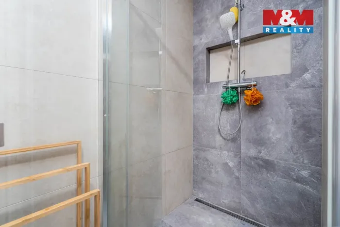 Prodej rodinného domu, Pardubice - Dražkovice, 250 m2