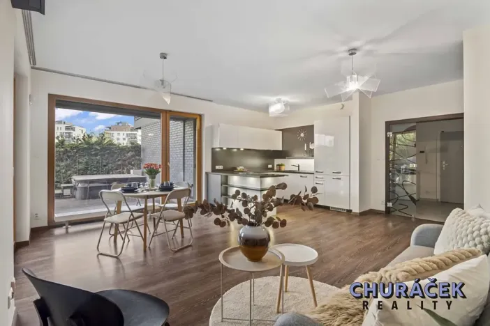 Prodej bytu 3+kk, Praha - Hrdlořezy, V třešňovce, 287 m2